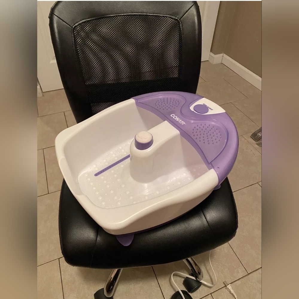 Conair Purple/White Foot Spa